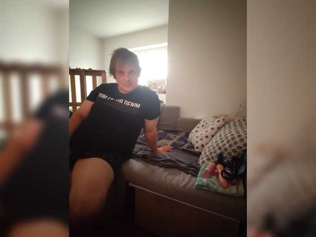 Evittaellite11 live cam on BongaCams
