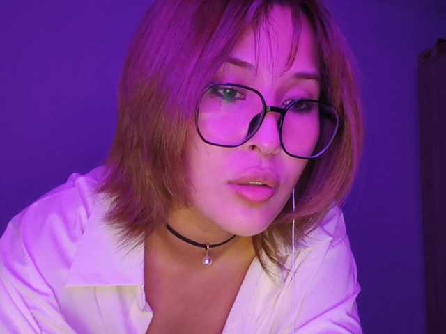 MargheritaBergh live cam on BongaCams