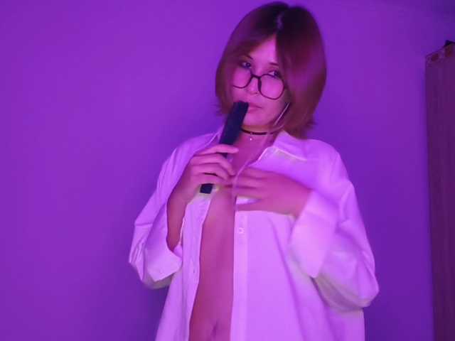 MargheritaBergh live cam on BongaCams