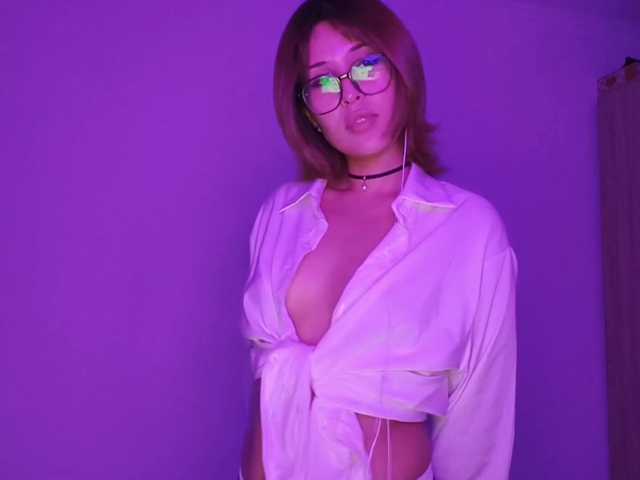 MargheritaBergh live cam on BongaCams