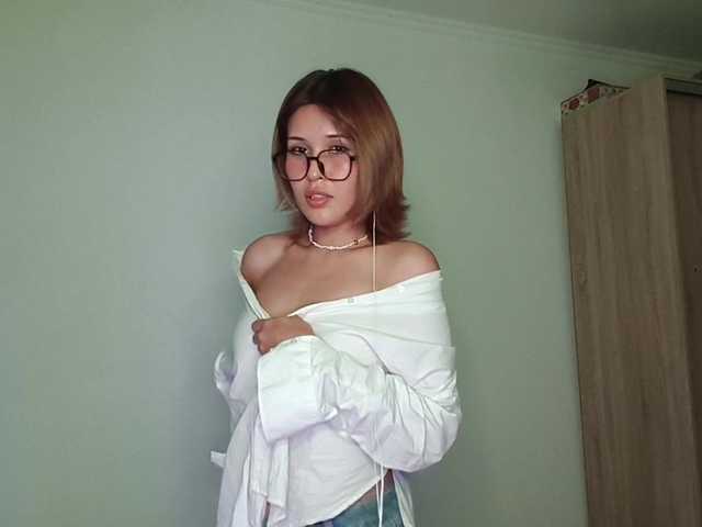 MargheritaBergh live cam on BongaCams