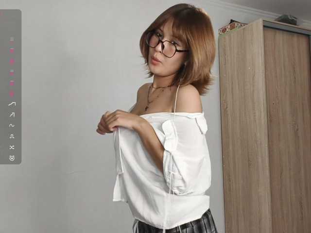 MargheritaBergh live cam on BongaCams