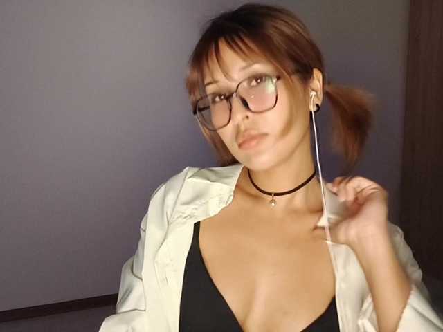 MargheritaBergh live cam on BongaCams