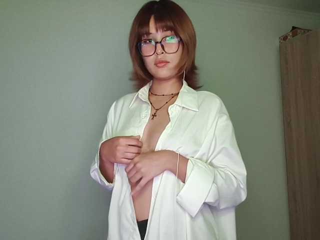 MargheritaBergh live cam on BongaCams