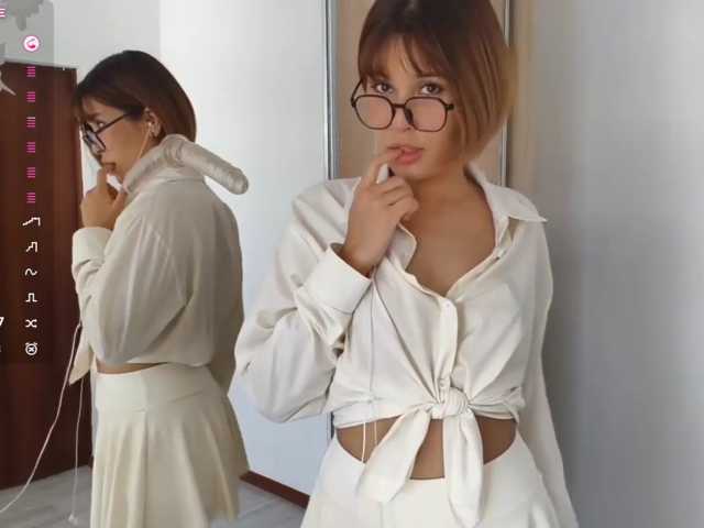 MargheritaBergh live cam on BongaCams