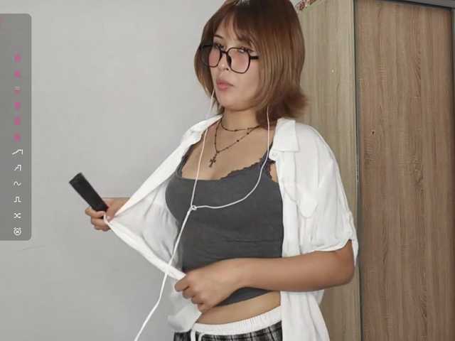 MargheritaBergh live cam on BongaCams