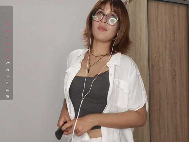 MargheritaBergh live cam on BongaCams