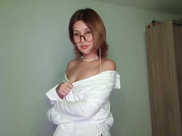 MargheritaBergh live cam on BongaCams