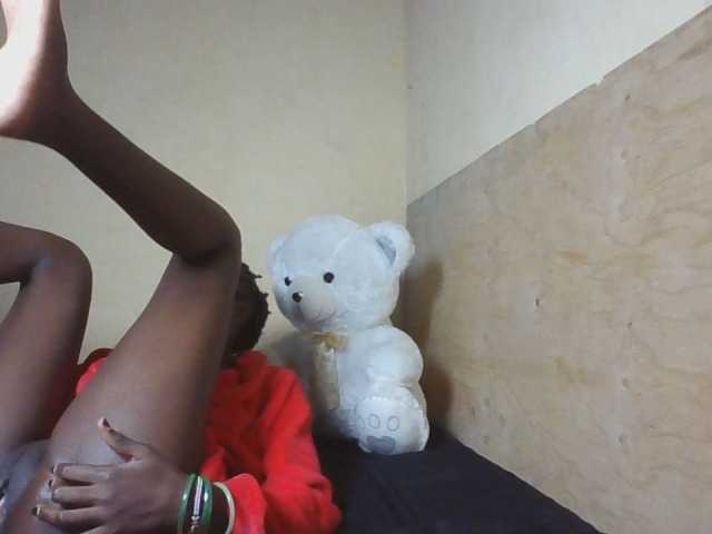 sweetlunab live cam on BongaCams