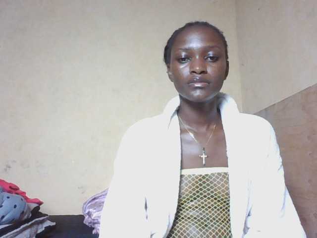 sweetlunab live webcam show
