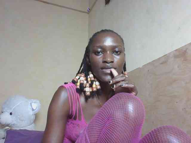 Model: sweetlunab