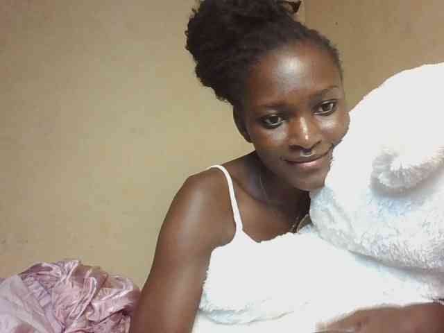 Model: sweetlunab