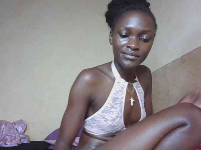 sweetlunab webcam