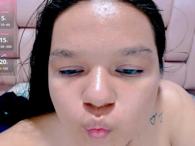 Ashley26 live cam on BongaCams