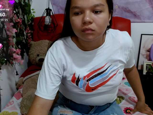 Ashley26 live cam on BongaCams
