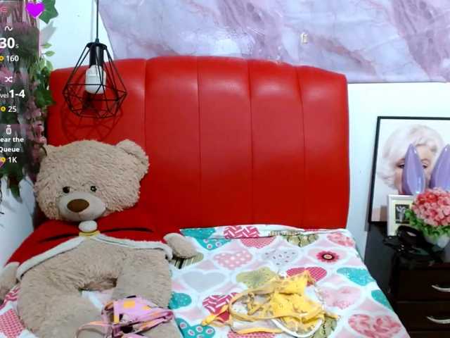 Ashley26 live cam on BongaCams