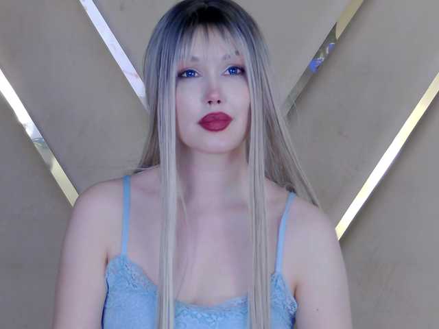 ZenaidaBelmont live cam preview