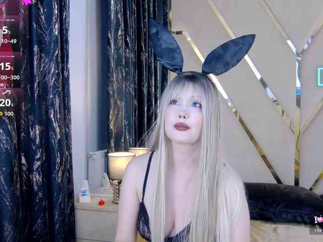 モデル: ZenaidaBelmont