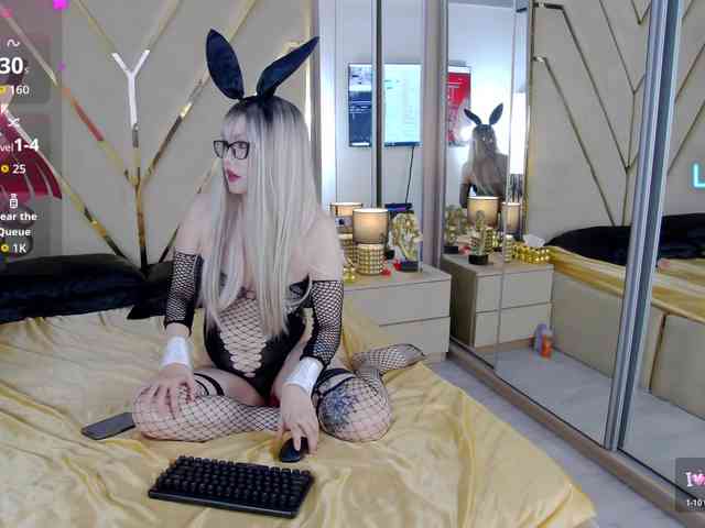 モデル: ZenaidaBelmont