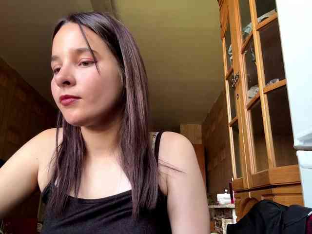 NatashiaLimbert webcam