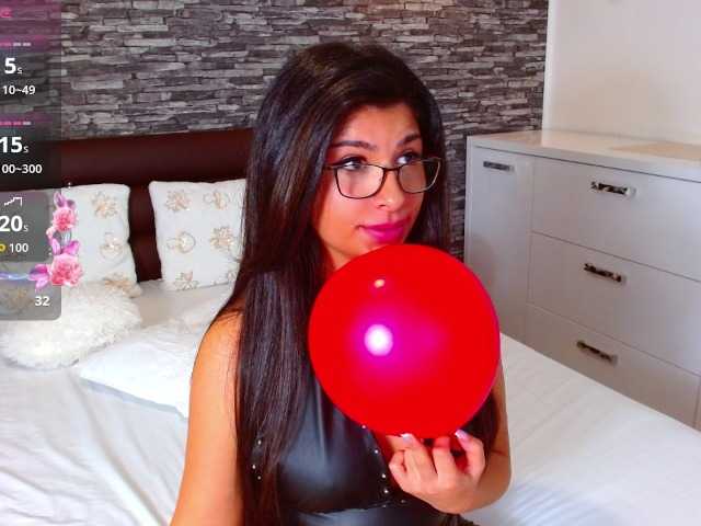 Candy110 live cam on BongaCams