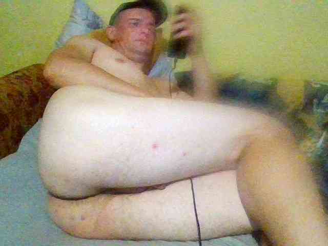 JustRegular21cm Live Webcam on BongaCams