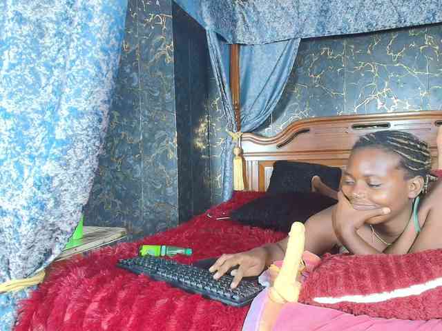 Sassychika webcam