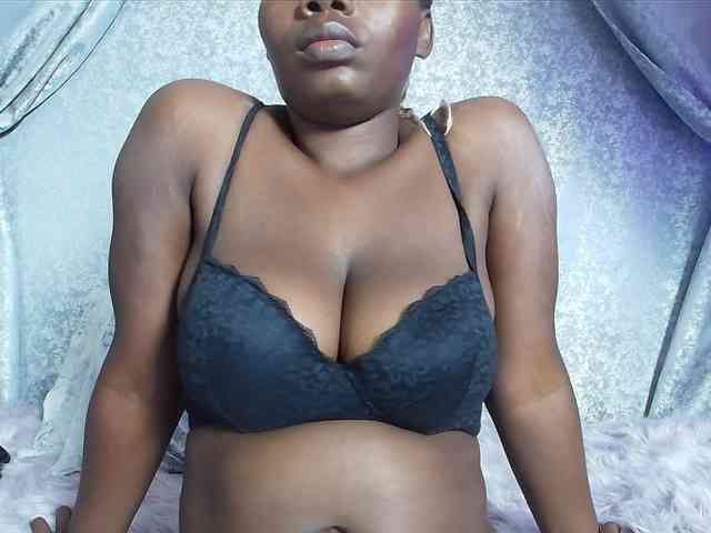 Sassychika webcam