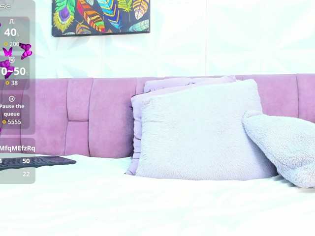 Mirella-Solis live cam on BongaCams