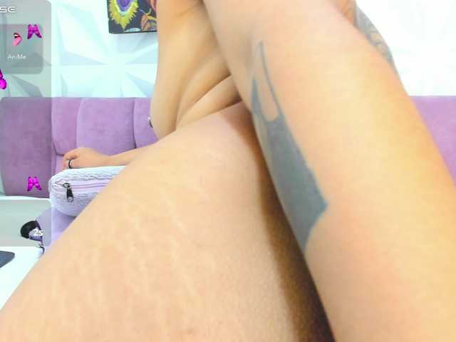 Mirella-Solis, en vivo ahora en BongaCams