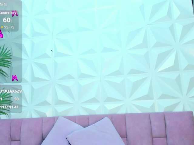 Mirella-Solis live cam on BongaCams