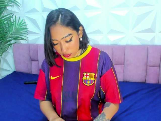 Mirella-Solis live cam on BongaCams