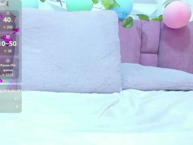 Mirella-Solis live cam on BongaCams