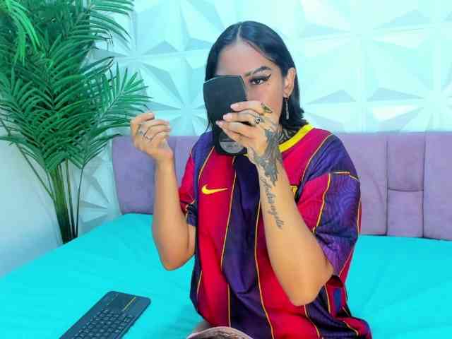 Mirella-Solis webcam