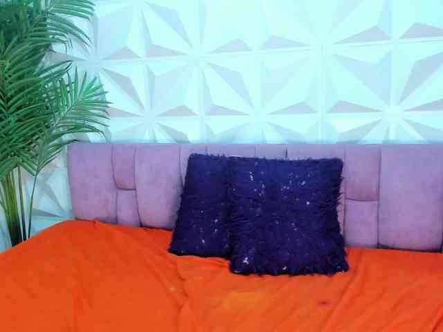 Mirella-Solis webcam