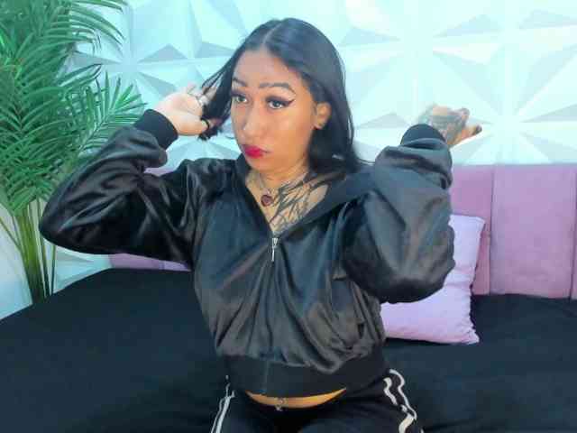 Mirella-Solis webcam