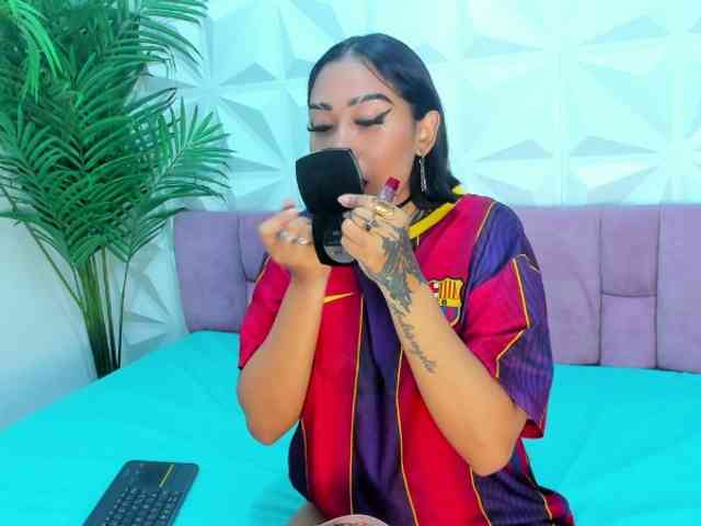 Mirella-Solis webcam