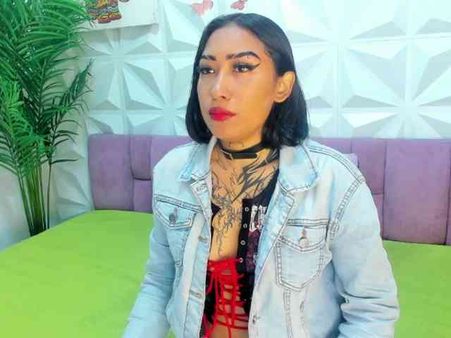 Mirella-Solis webcam
