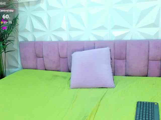 Mirella-Solis webcam