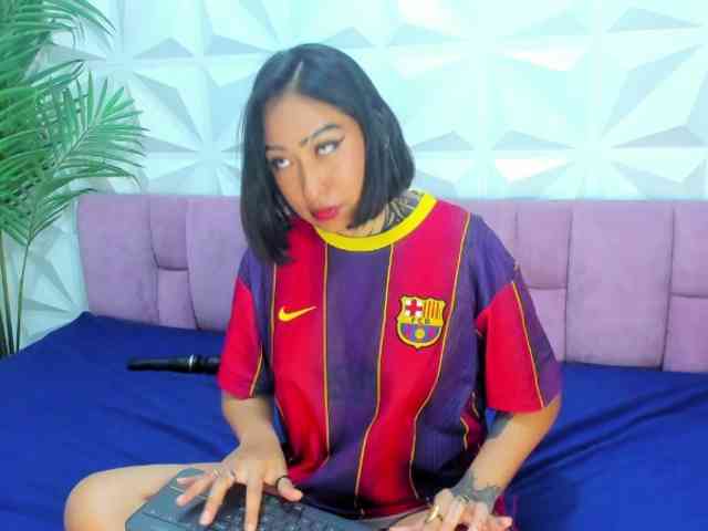Mirella-Solis webcam