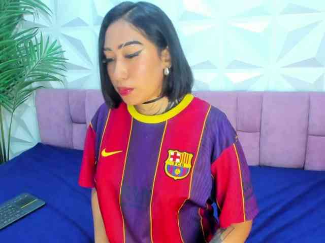 Mirella-Solis Live Webcam on BongaCams