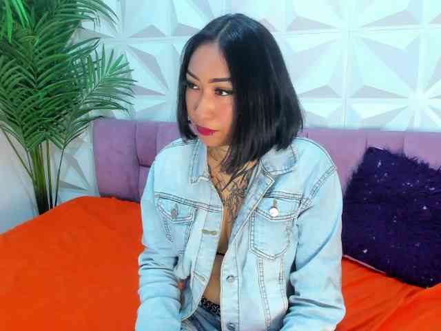 Mirella-Solis webcam
