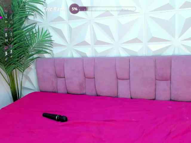 Mirella-Solis webcam