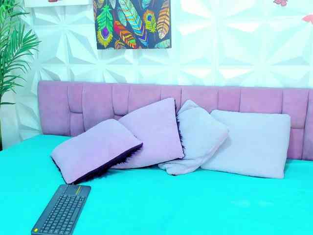 Mirella-Solis webcam