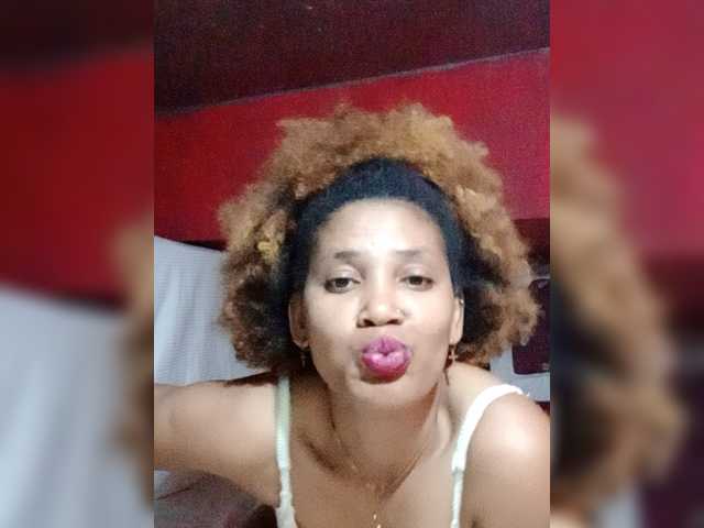 Olisexy live cam on BongaCams