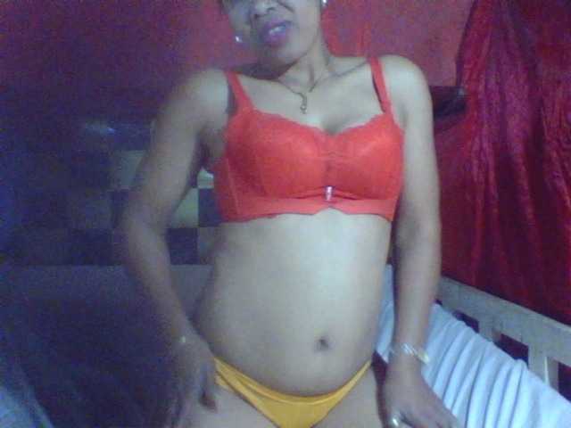 Olisexy live cam on BongaCams