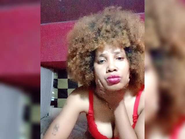 Olisexy live cam on BongaCams