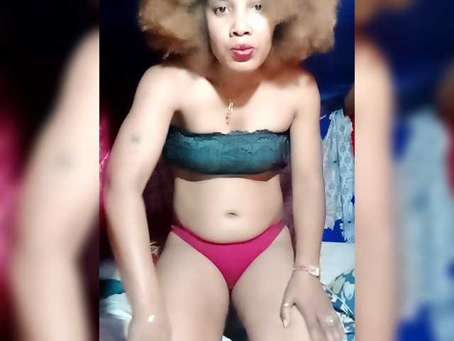 Olisexy live cam on BongaCams