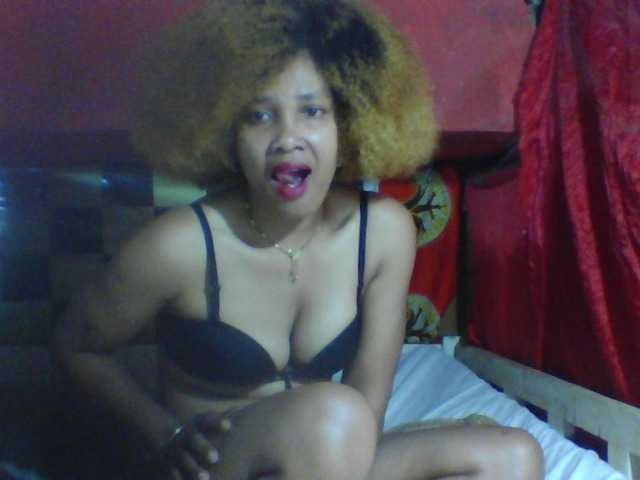 Olisexy live cam on BongaCams