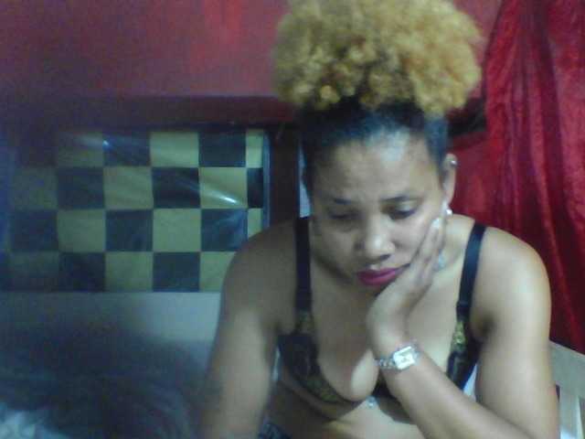 Olisexy live cam on BongaCams